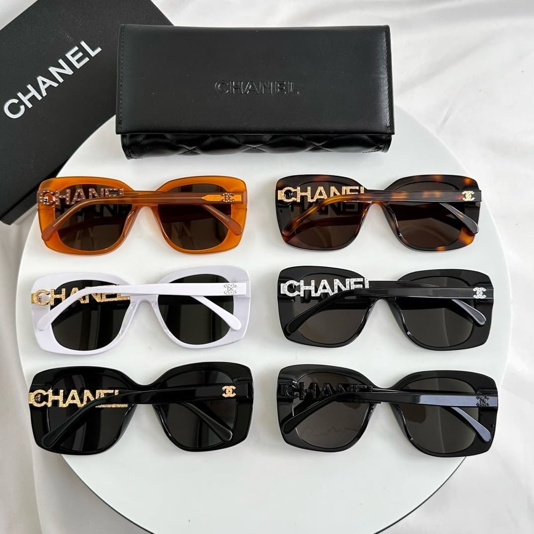 CHANEL Sunglasses Black Diamonds Logo Letter Leg Luxury for a Chic Look 53-17-140MM