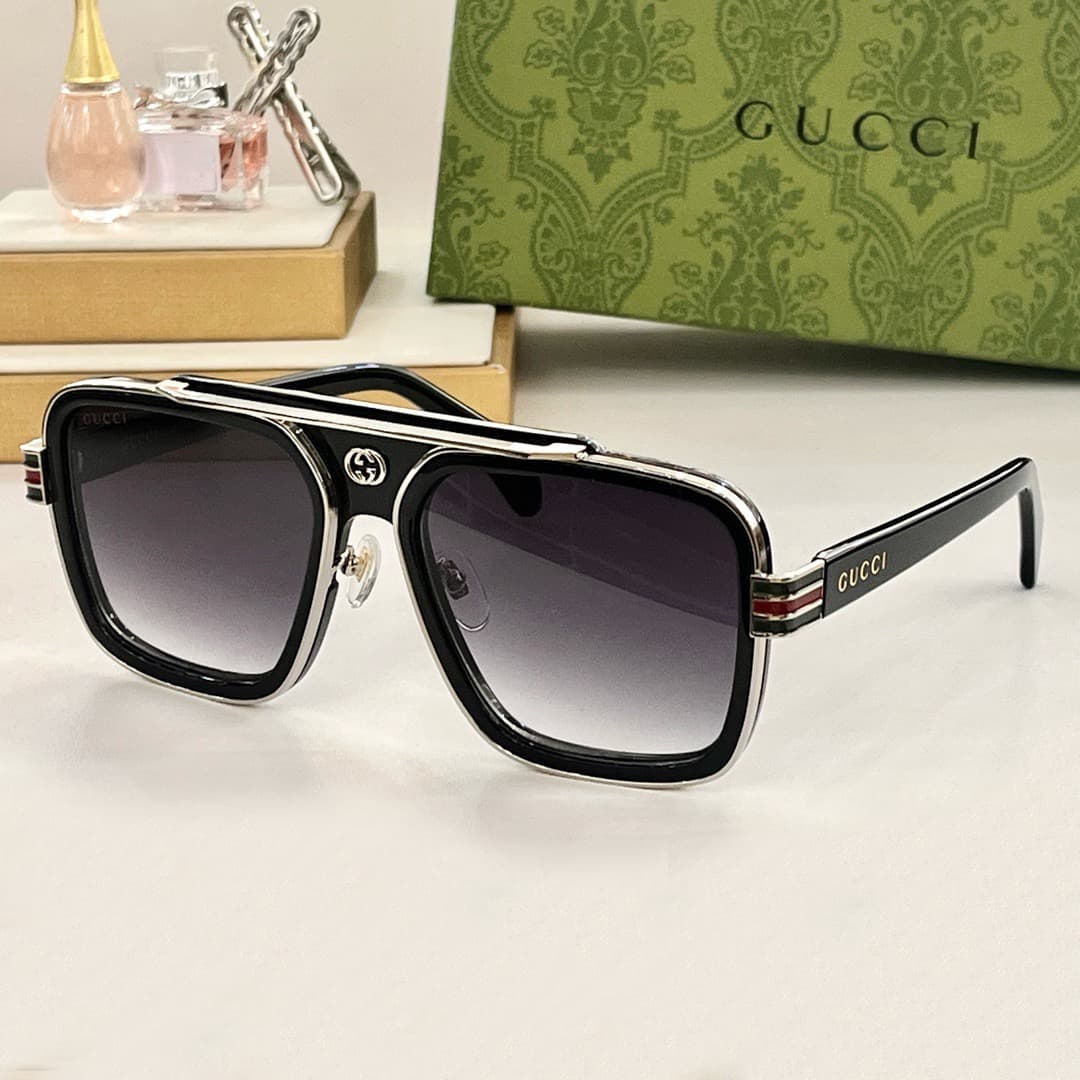 GUCCI Sunglasses GG1607 Luxury Eyewear for a Chic Look 57-19-145MM