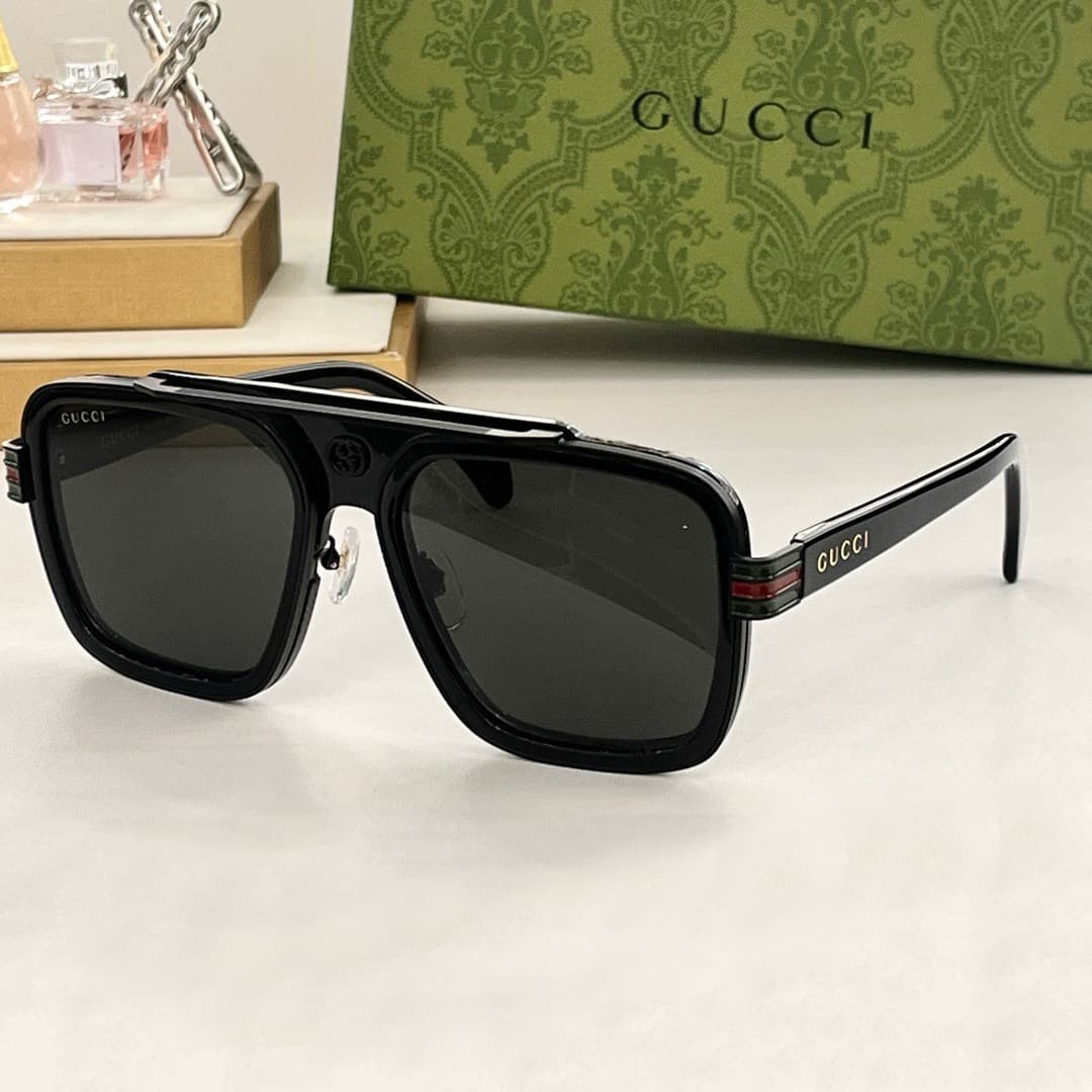 GUCCI Sunglasses GG1607 Luxury Eyewear for a Chic Look 57-19-145MM