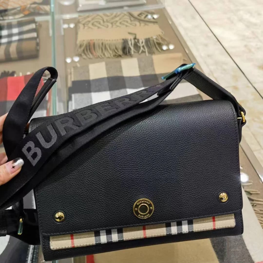 BURBERRY Handbag NOTE Black