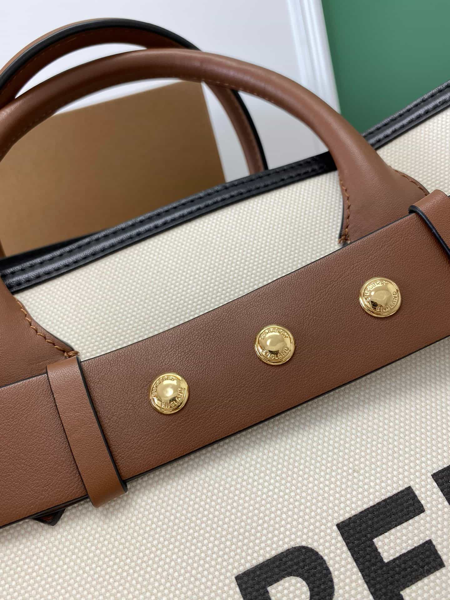 BURBERRY Handbag The Belt Tote