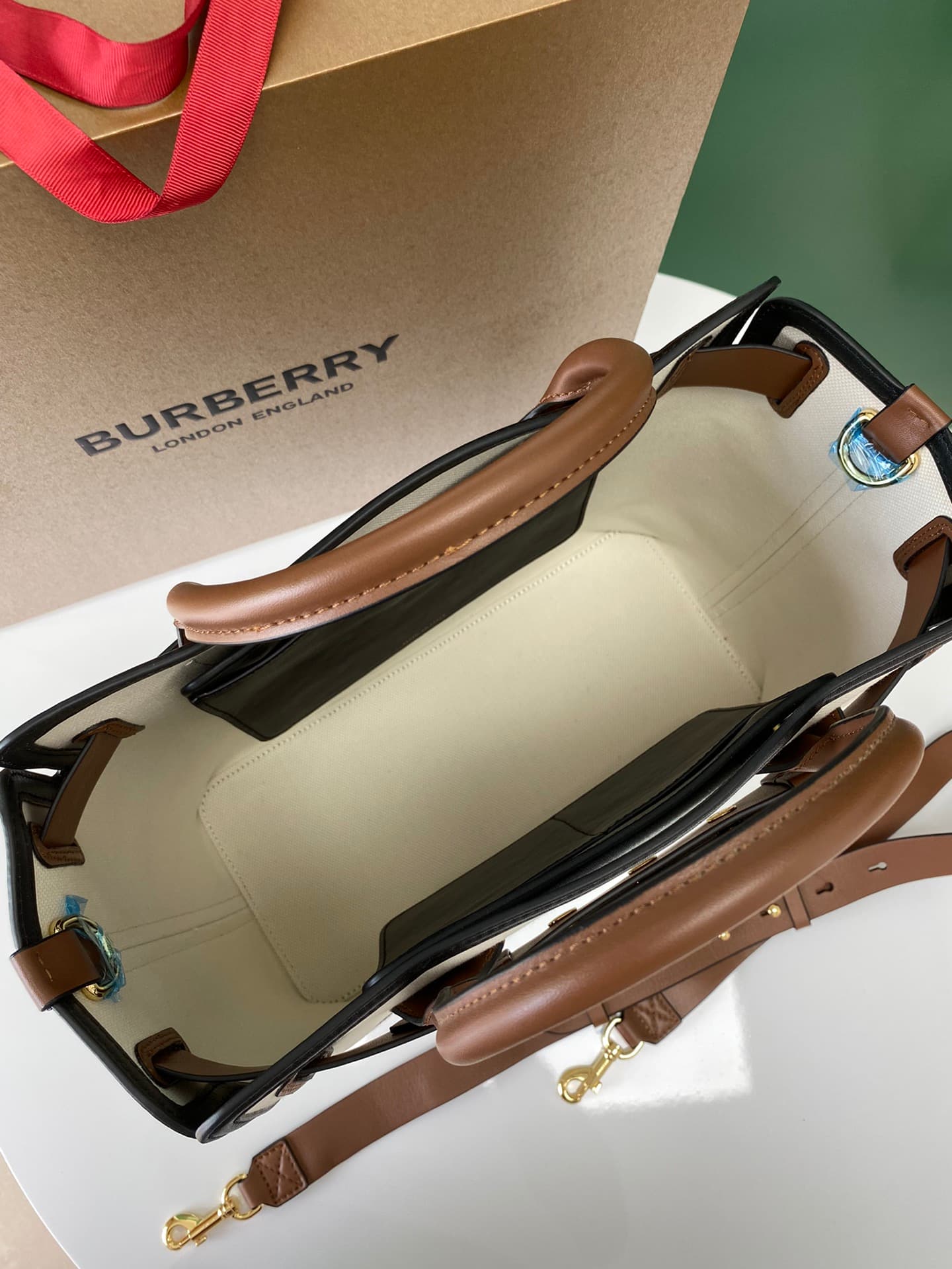 BURBERRY Handbag The Belt Tote