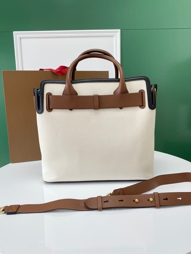 BURBERRY Handbag The Belt Tote