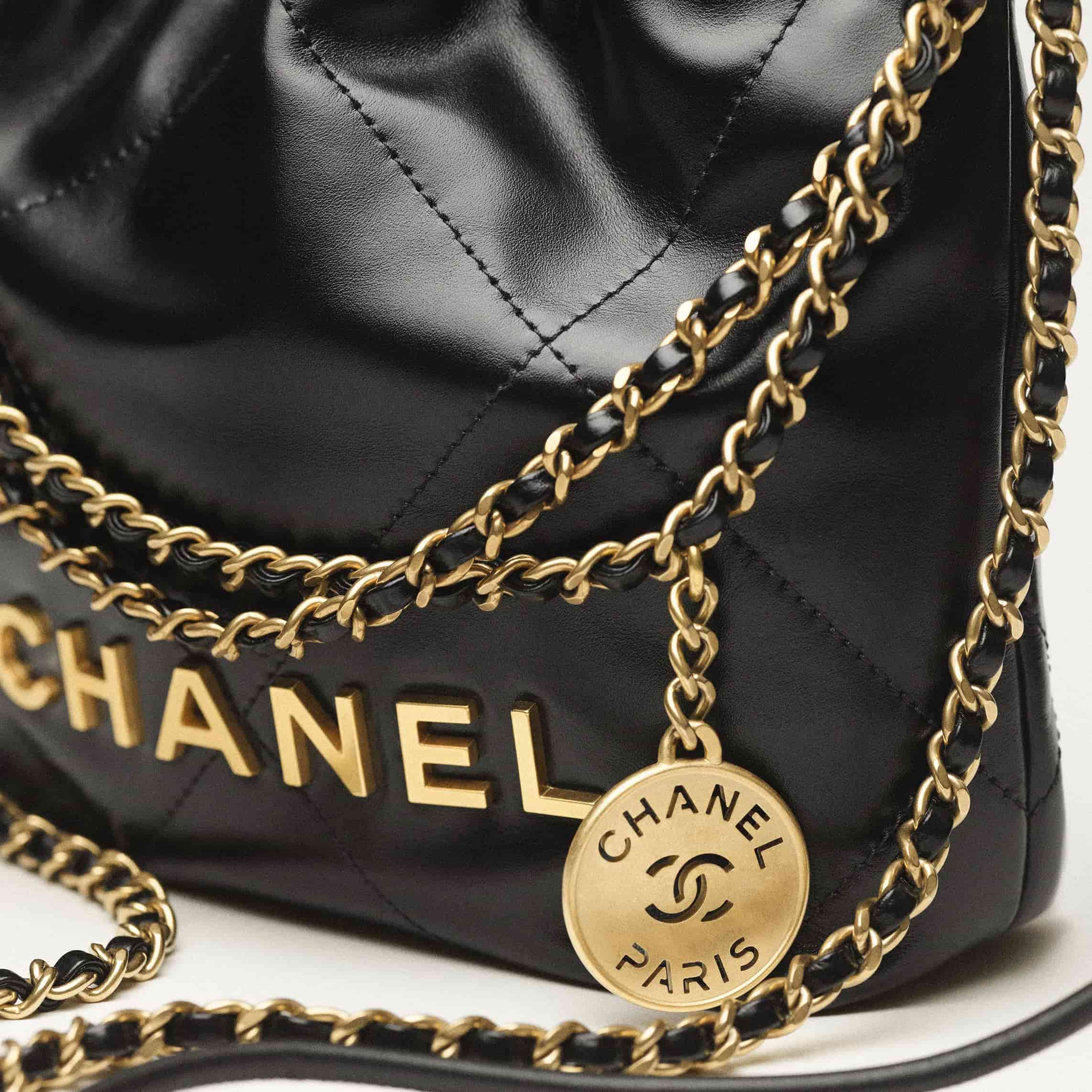 CHANEL Handbag 22 Mini