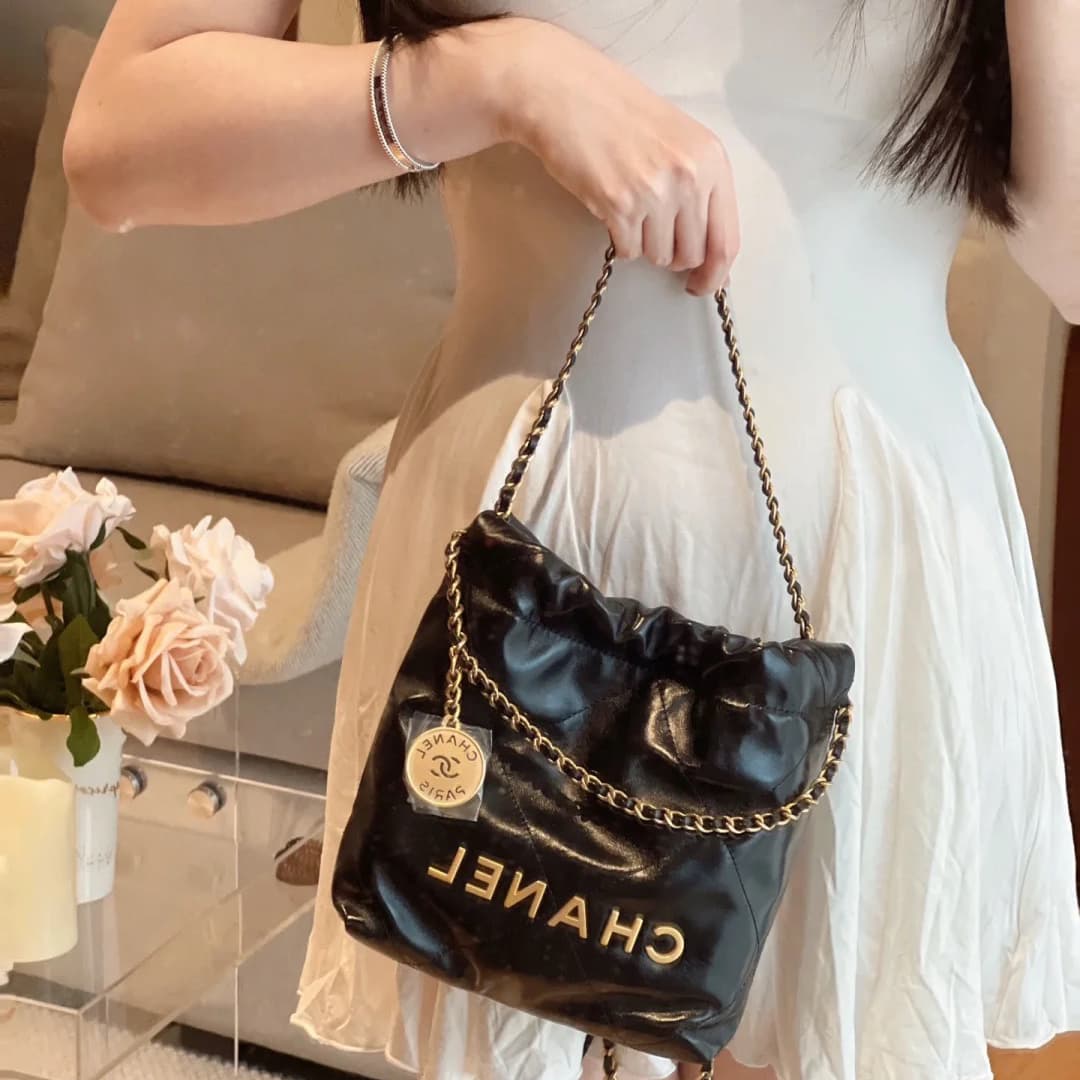 CHANEL Handbag 22 Mini