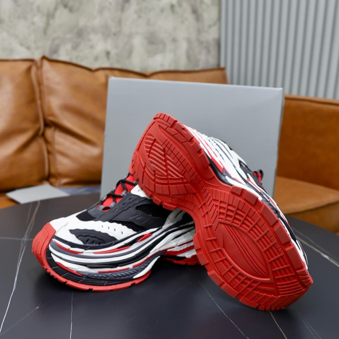 Balenciaga 16XL New Exclusive Men's Sneaker in Red: Bold, Iconic, Limitless