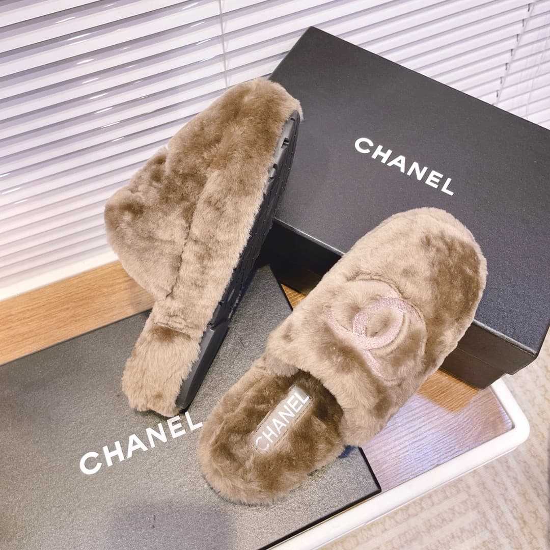 CHANEL Shoes Women's wool slippers top quality