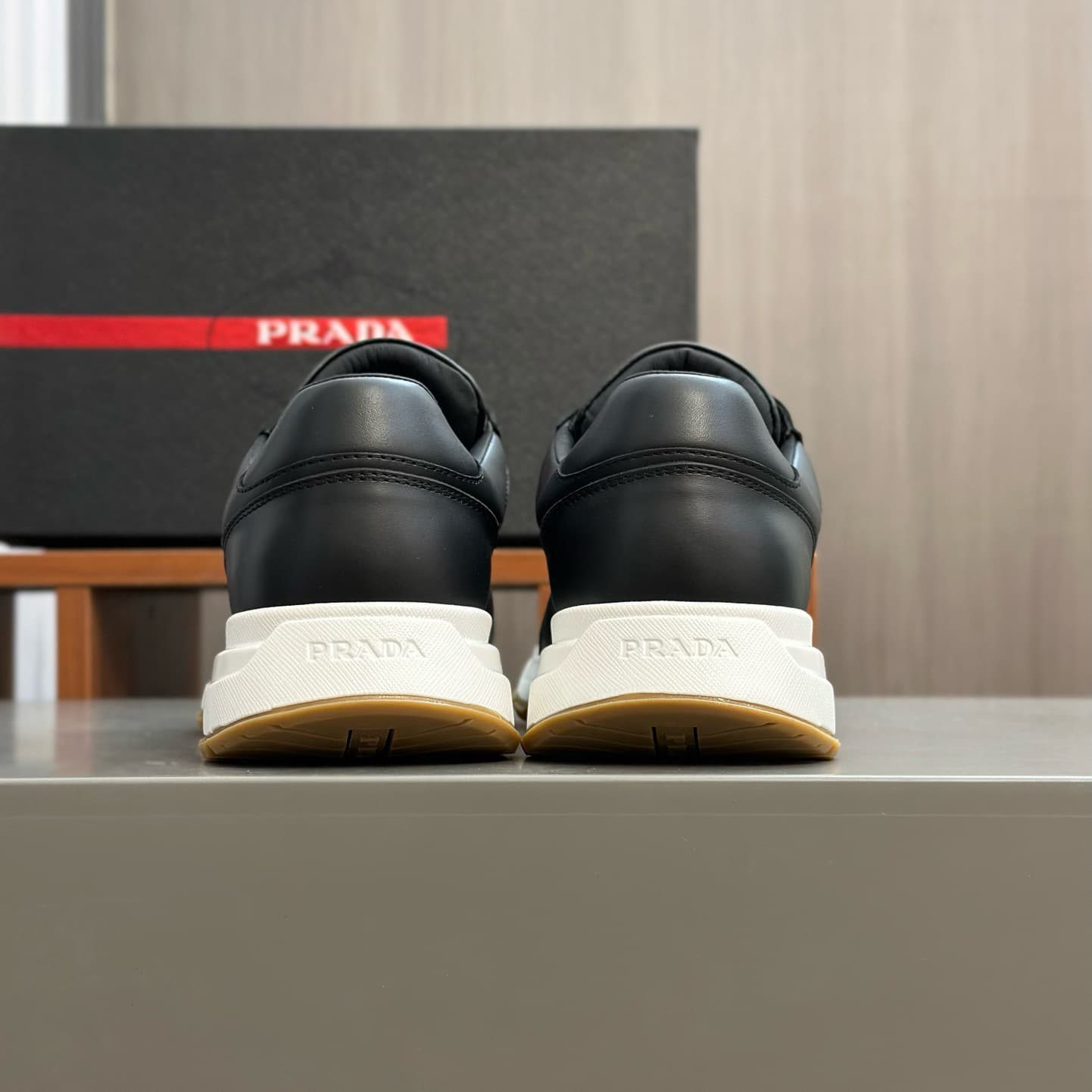 PRADA Shoes Men's Good Quality Lightweight Comfort Magazine-Featured